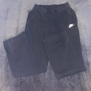 Womens nike sweatpants size xs